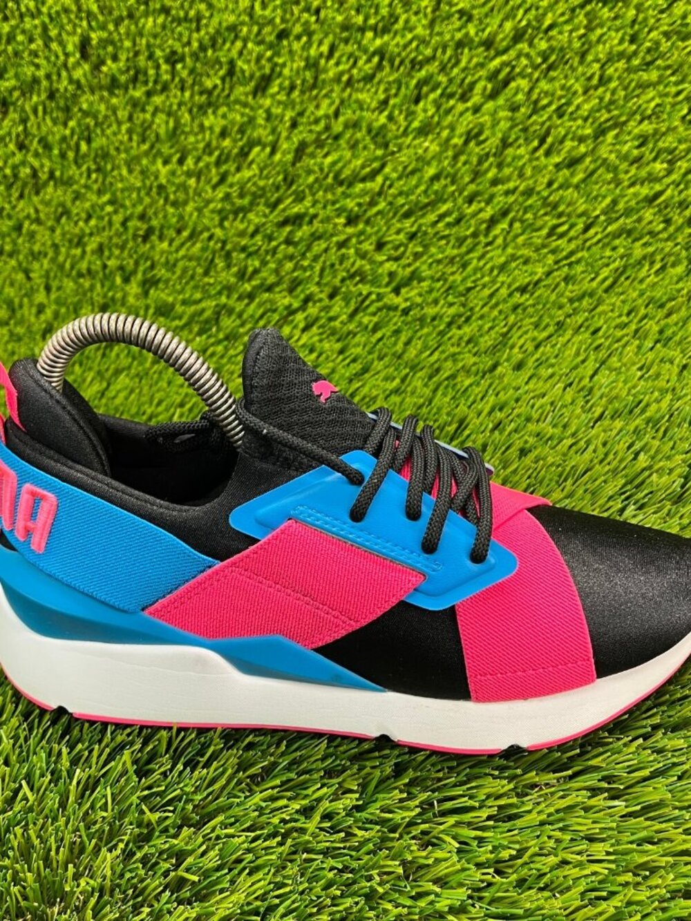 Puma Muse PS Girls Size 5C Black White Pink Athletic Running Shoes Sneakers